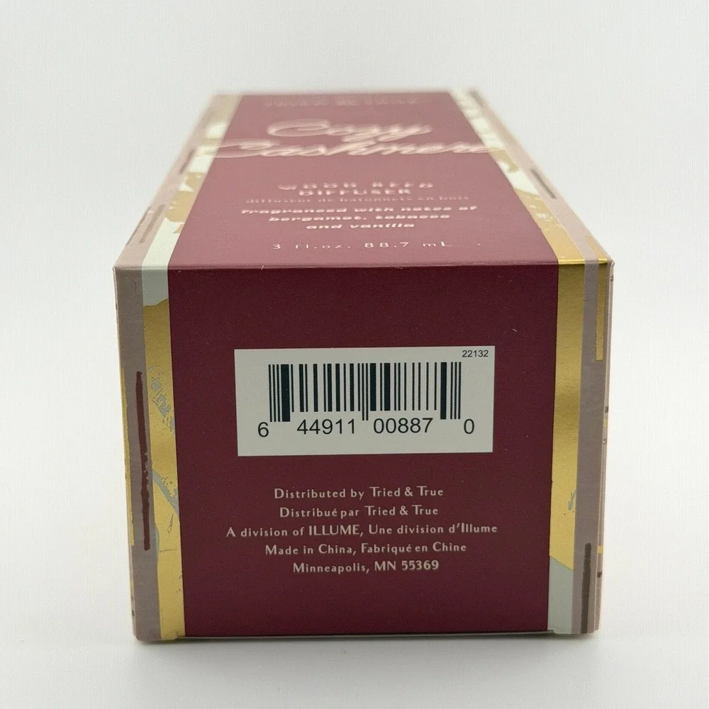 Illume Tried & True Leaf Reed Diffuser‎ 3 Oz. - Cozy Cashmere